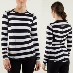 Lululemon Base Runner Long Sleeve Ruched Back T-Shirt Top Black White Stripe 10